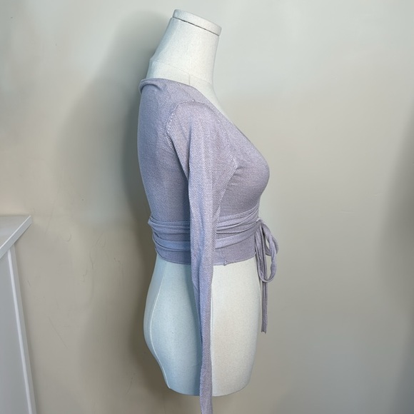 Lululemon RARE Ballet Wrap Lilac Lavendar sz 4 soft material - Picture 3 of 6